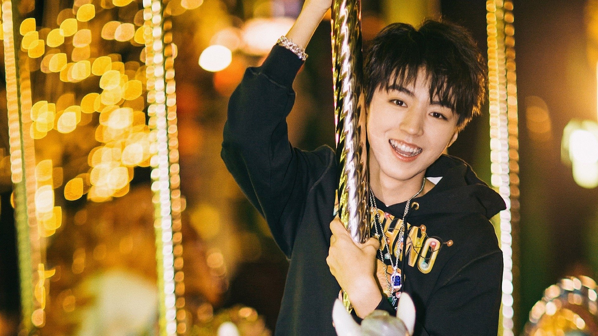 朗斯主场试图破门却不利踢皮,球队进攻乏力,朗斯球队实力怎么样