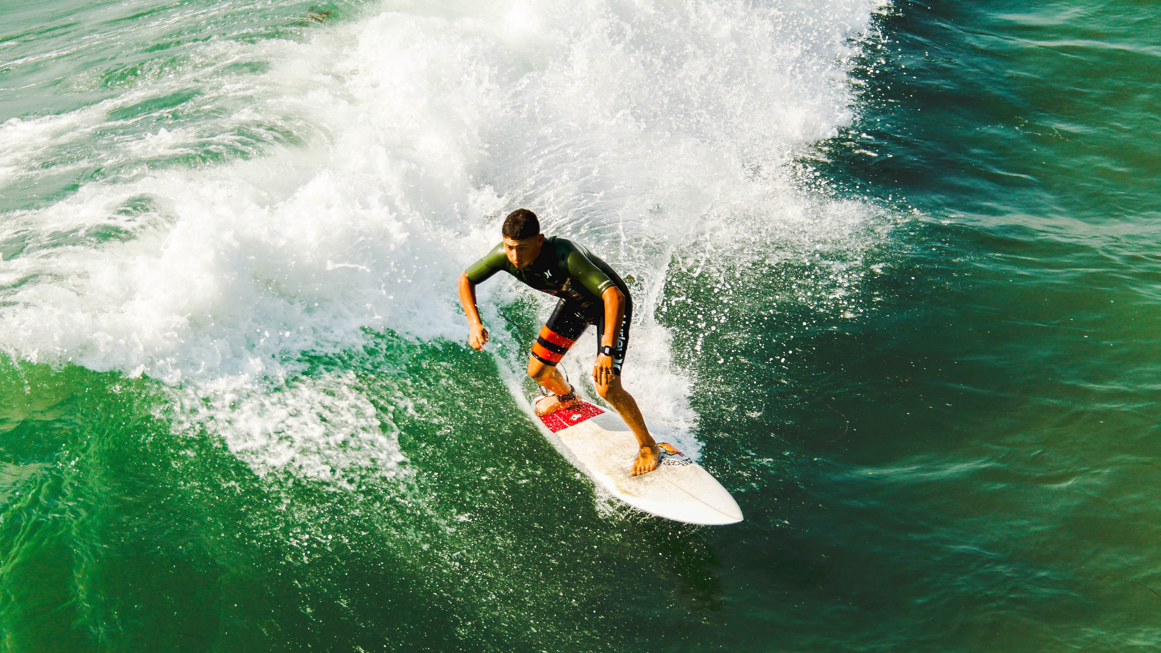 中超防守端多人包夹战术统计，足球包夹防守成功视频案例