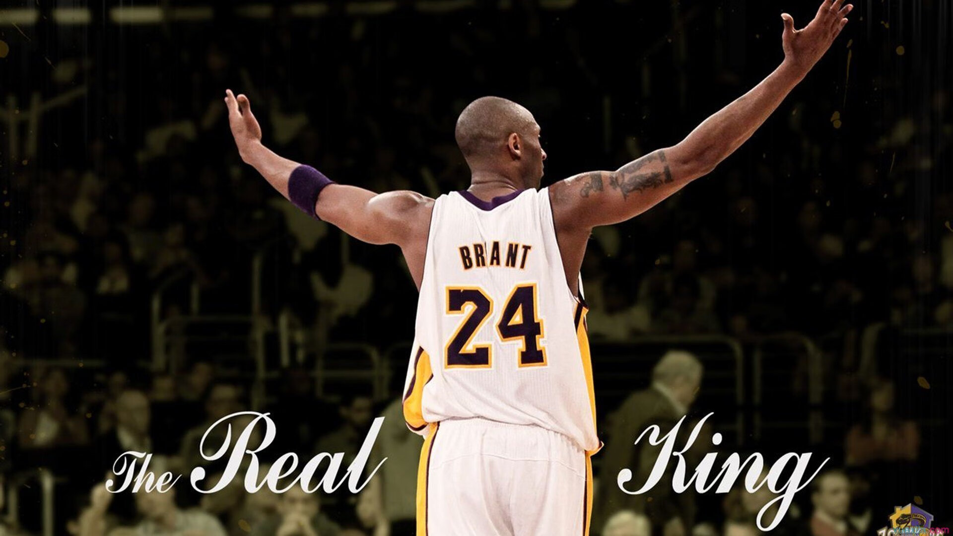 拉恩：全黑队外线闪电，突破对方防线犹如风驰电掣，拉恩卡在哪